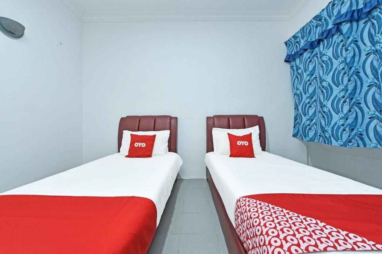 Oyo 90544 M&H Hotel Pengerang Exterior foto